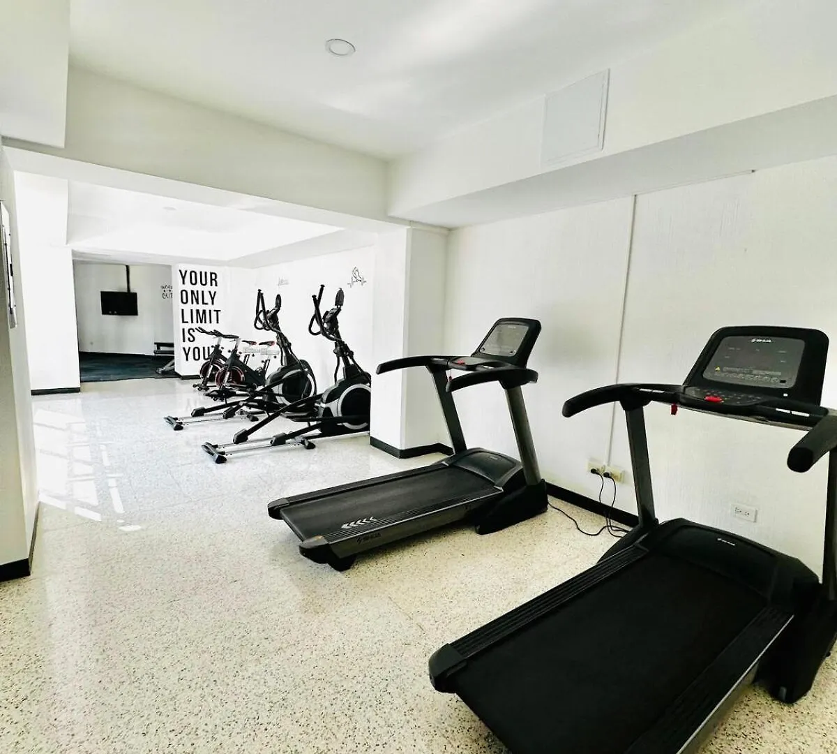 Nice Apartment With Parking, Gym, And Terrace In Z4 Guatemala City